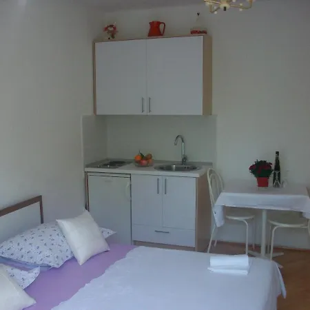 Niki Макарська